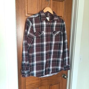 American Eagle Outfitters Black and Red Casual Shirt